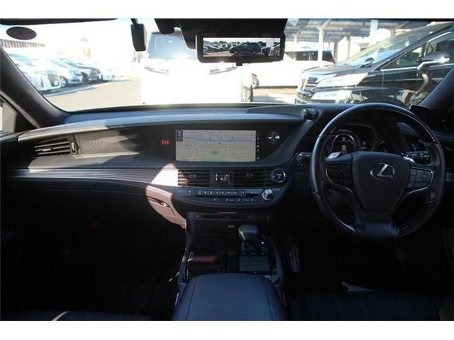 TOYOTA LEXUS LS500h 4WD 2018