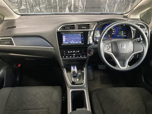 HONDA SHUTTLE HYBRID 4WD 2015