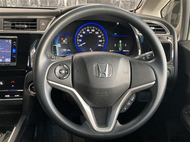 HONDA SHUTTLE HYBRID 4WD 2015
