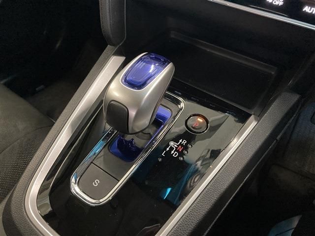 HONDA SHUTTLE HYBRID 4WD 2015