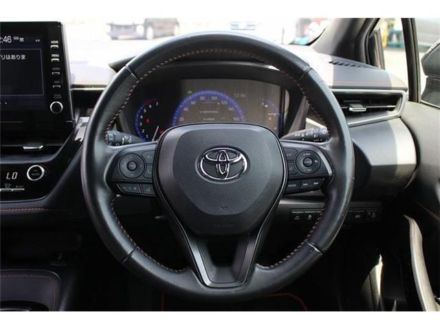 TOYOTA COROLLA TOURING HYBRID 2022