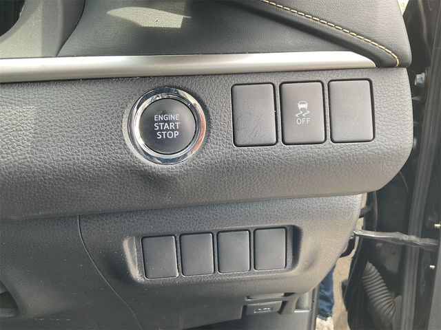 TOYOTA HARRIER 2WD 2015