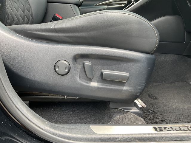 TOYOTA HARRIER 2WD 2015