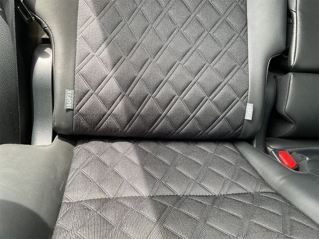 TOYOTA HARRIER 2WD 2015