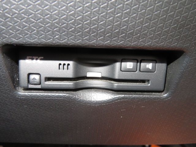 DAIHATSU TANTO CUSTOM 2019