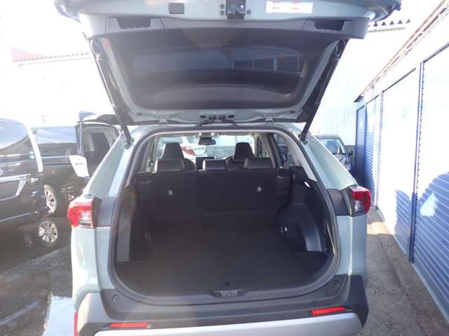 TOYOTA RAV4 4WD 2019