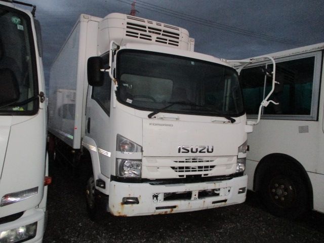 ISUZU FORWARD 2016