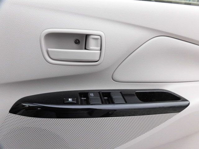 MITSUBISHI eK WAGON 2019