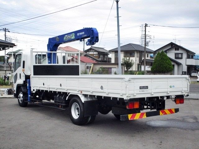 ISUZU FORWARD 2015