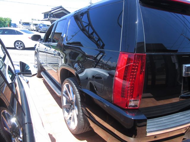 CADILLAC CADILLAC ESCALADE ESV 2010