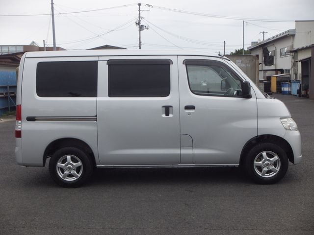 TOYOTA LITEACE van 4WD 2020