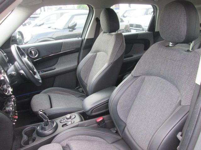 BMW MINI COOPER D CROSSOVER 2022