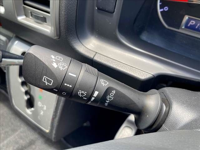 TOYOTA REGIUSACE van 4WD 2015