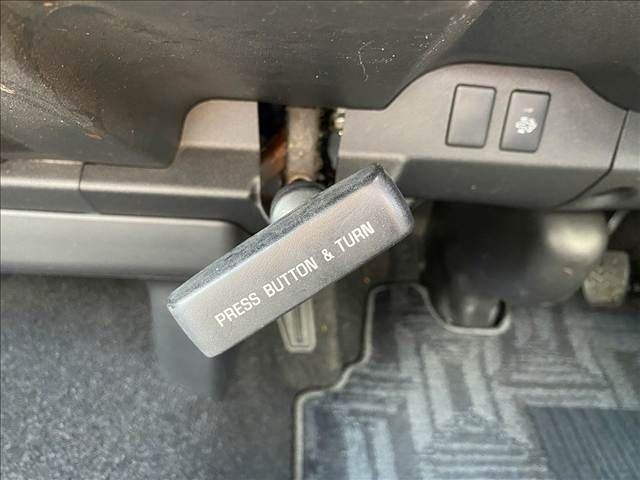 TOYOTA REGIUSACE van 4WD 2015