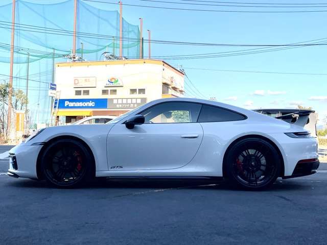 PORSCHE PORSCHE 911 2023