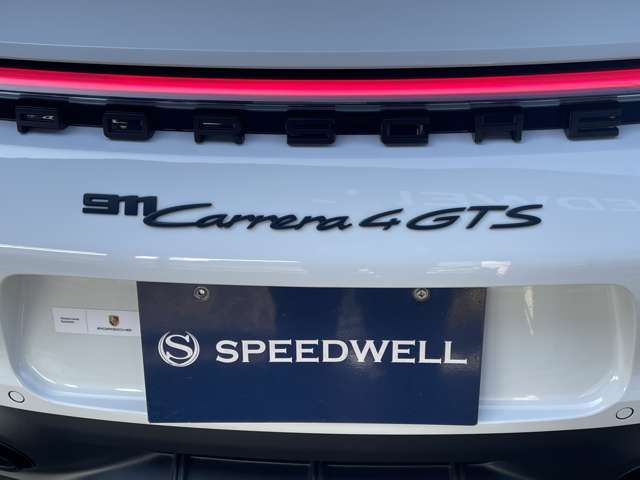 PORSCHE PORSCHE 911 2023