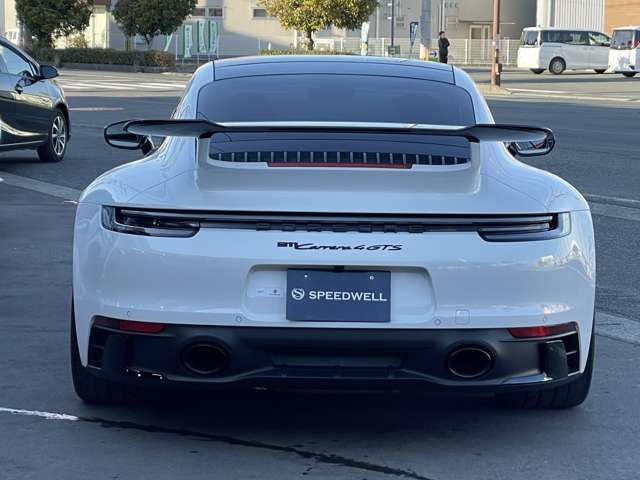 PORSCHE PORSCHE 911 2023