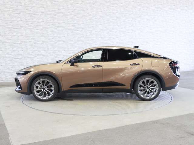 TOYOTA CROWN CROSSOVER 2022