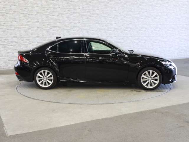 TOYOTA LEXUS IS300h 2014