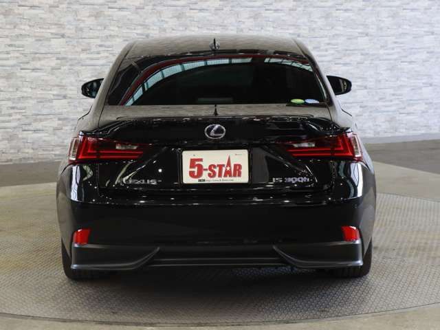 TOYOTA LEXUS IS300h 2014