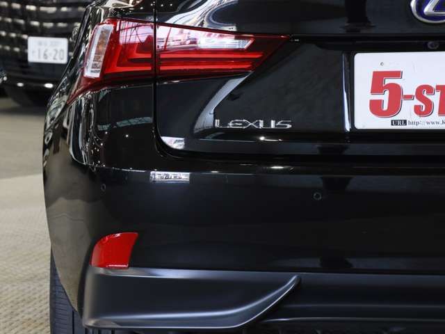 TOYOTA LEXUS IS300h 2014