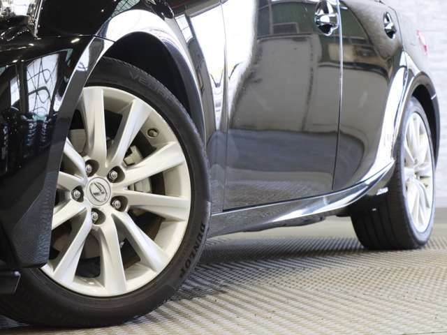 TOYOTA LEXUS IS300h 2014