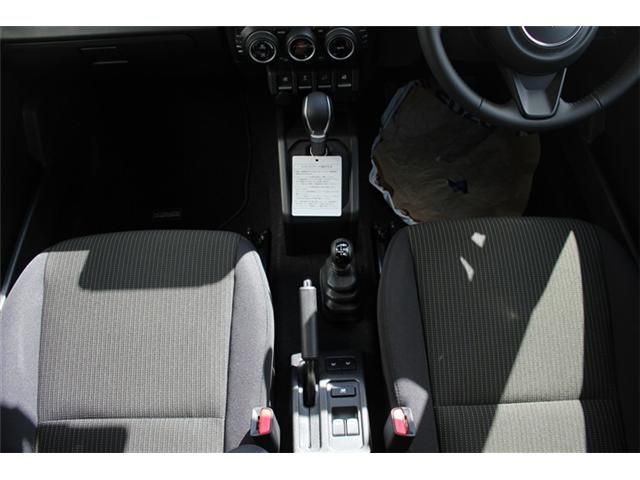 SUZUKI JIMNY NOMADE 2025