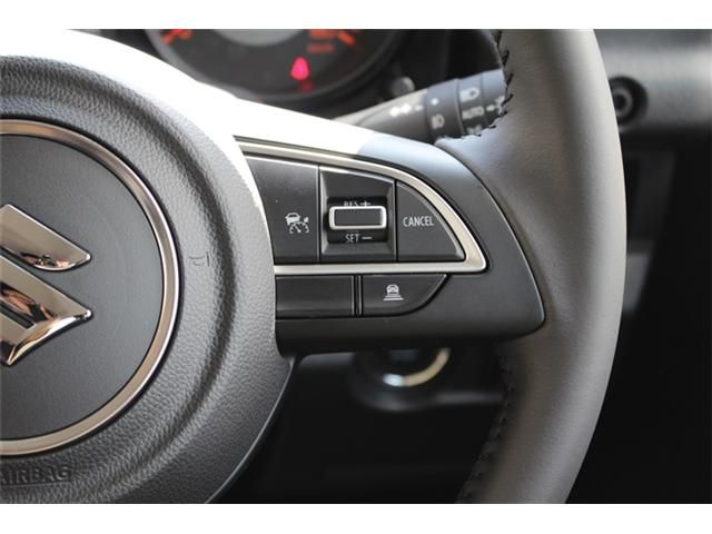 SUZUKI JIMNY NOMADE 2025