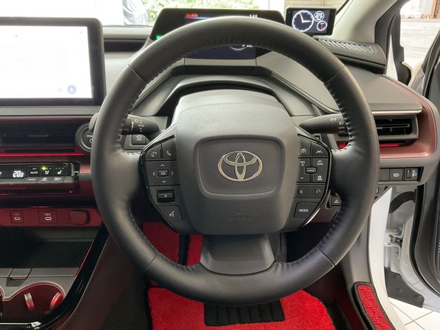 TOYOTA PRIUS 2023
