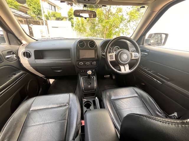 JEEP JEEP PATRIOT 2011