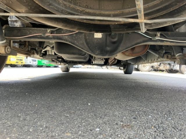 TOYOTA HIACE COMMUTER 2010