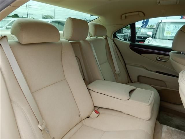 TOYOTA LEXUS LS460 2009