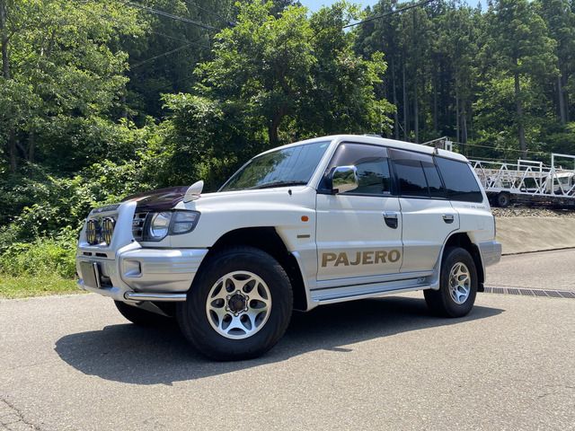 MITSUBISHI PAJERO wagon 1997