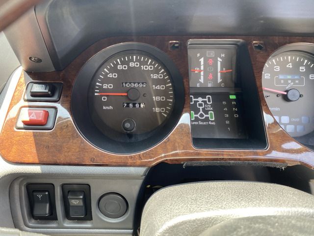 MITSUBISHI PAJERO wagon 1997