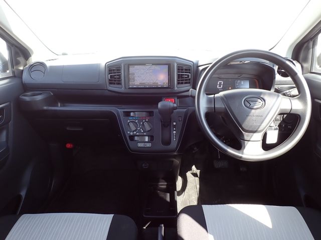 DAIHATSU MIRA e:S 2019