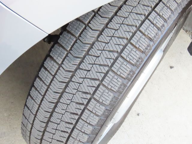 HONDA FIT HYBRID 4WD 2019