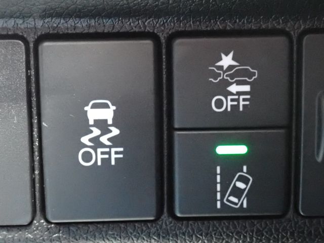 HONDA SHUTTLE HYBRID 2022