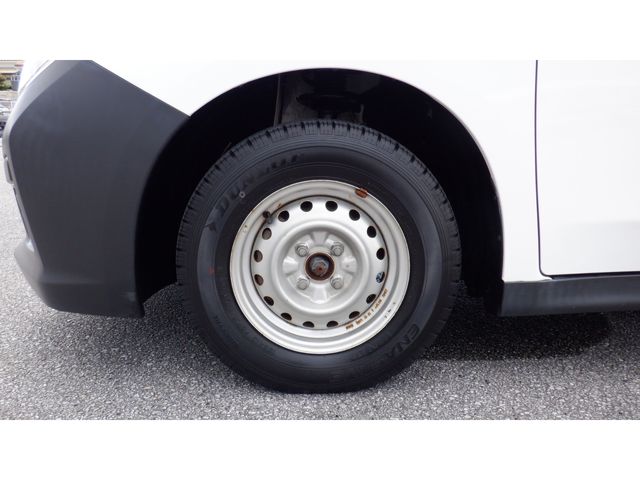 NISSAN NV150 AD 2WD 2018