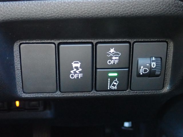 HONDA SHUTTLE HYBRID 2022