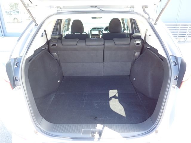 HONDA SHUTTLE HYBRID 2022