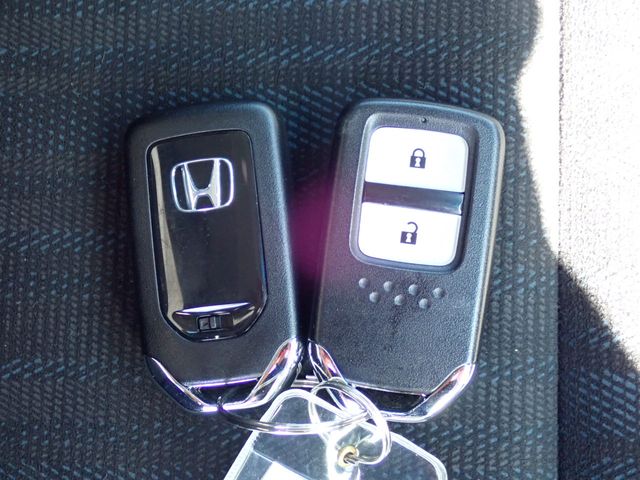 HONDA SHUTTLE HYBRID 2022