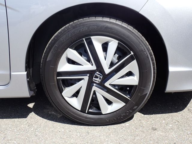 HONDA SHUTTLE HYBRID 2022