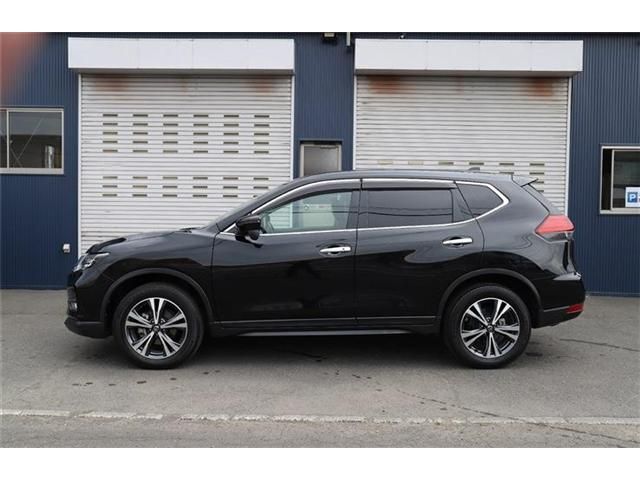 NISSAN X-TRAIL 4WD 2018