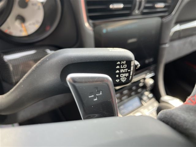 PORSCHE PORSCHE 911 2018