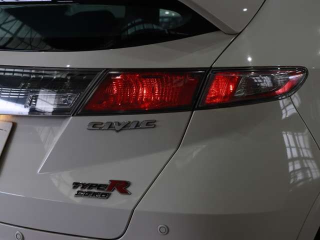 HONDA CIVIC hatchback 2009