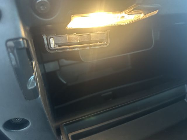 VOLVO VOLVO V40 2019