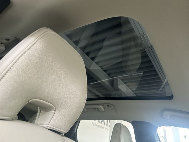 VOLVO VOLVO V40 2019