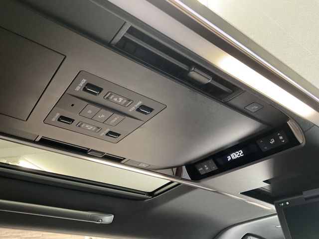 TOYOTA VELLFIRE  HYBRID 2024