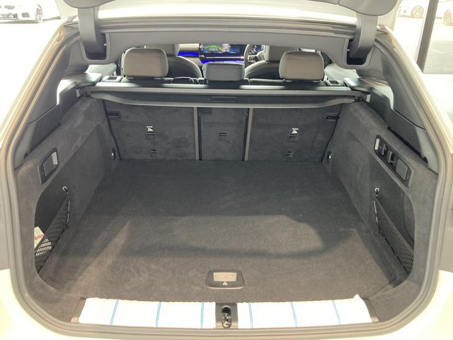 BMW BMW 5series TOURING 2025