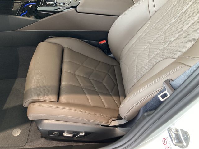 BMW BMW 5series TOURING 2025